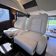 Mer-Sea 15 16_2015 50ft Azimut 50 Flybridge MER-SEA