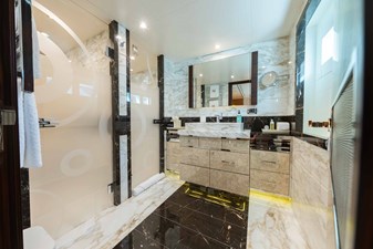 SUPERYACHT W 25 VIP Ensuite