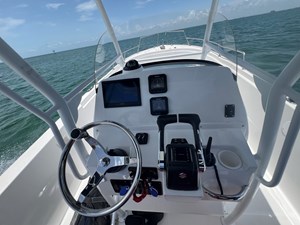 Yamane 27 Center Console 18 