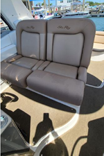 2016 Sea Ray 330 Sundancer 17 18
