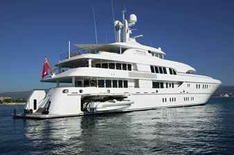BELLA VITA  3 Yacht-BellaVita-exterior04-scaled