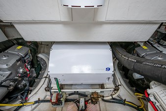 2017 Cruisers Yachts 60 Cantius 72 