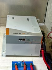 SEAGLASS 54 2006 American Tug 41: Xantrex Inverter, Charge