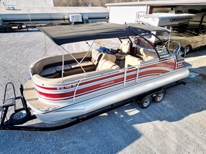 019 Harris Solstice 240 SL TNVL321 9 
