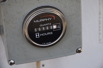 RAMPAGE 60 Starboard hour meter was replaced