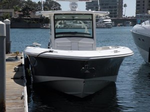 37ft 2012 Boston Whaler 370 Outrage 2 