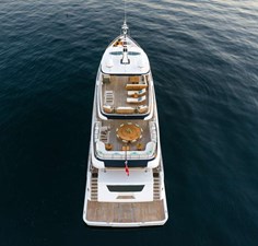 BEAUTE 8 Majesty Yacht 120 (BEAUTY)