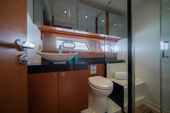 2015 Prestige 550 Fly 83 