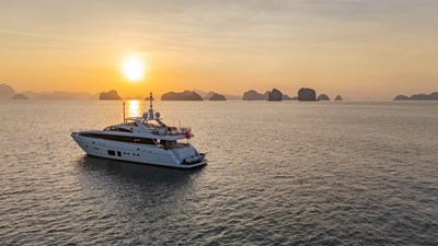 SAUVAGE 47 Princess 32M 2012 (Sauvage)