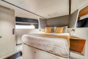 - 18 19_2023 57ft Astondoa As5