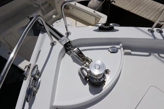 - 52 53_2006 80ft Hatteras 80 Motor Yacht