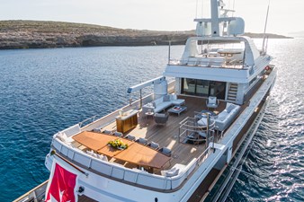 EMERALD 27 