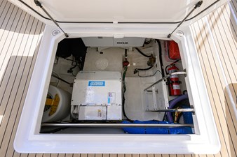 2024 Cruisers Yachts 50 GLS Outboard 36 