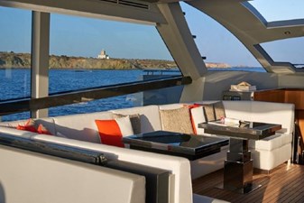 2021 Astondoa 655 Coupe 24 25