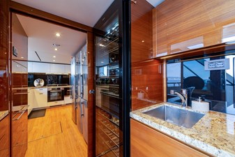 RIVIERA LIVING 52 