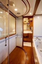LADY VICTORIA 20 