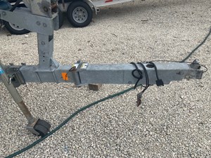 BAYLINER ELEMENT F18 10 10.fold.tongue
