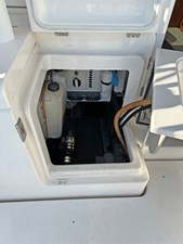 SAFARI 47 SAFARI, 2004 Riviera 40 Sportfish