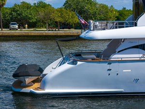 Maiora Custom 14 88' Maiora Drone-14