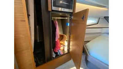 2021 Tiara Yachts 43 LE 26 