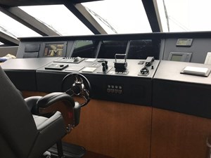 Melissa 47 115-2011-Sunseeker-34-Metre-Yacht-19