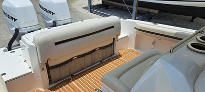 - 19 20_2012 34ft Nor-Tech 340 Sport