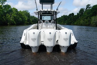 2018 Hydra-Sports 3900 Speciale  9 