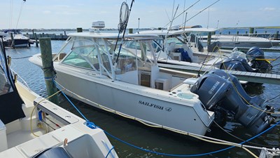 2019 Sailfish 325 DC 0 