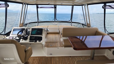 Sea Ray L650 Fly 9 WhatsApp Image 2024-08-12 at 2.04.17 PM (2)