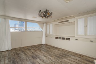 1984 Burger Raised Pilothouse 29 Dining Area Cabinetry