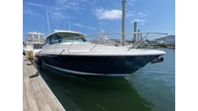 2021 Tiara Yachts 43 LE 3 