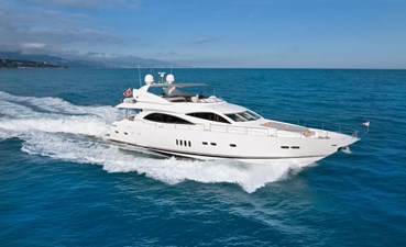 Sunseeker Yacht 90  0 Sunseeker 90