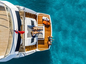 Sunseeker 88 Yacht 6 SWIM PLATFORM