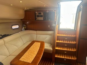 2007 Tiara Yachts 4300 Sovran 30 