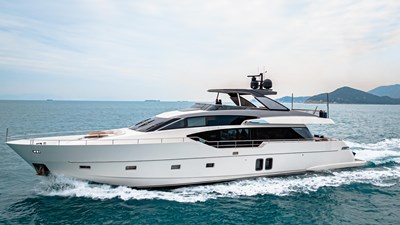 Sanlorenzo SL86 37 