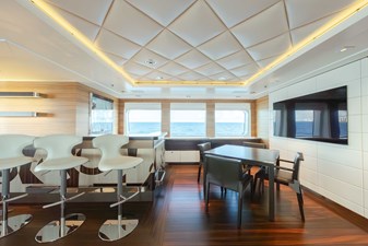 SUPERYACHT W 49 Skylounge