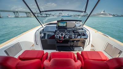 Freedom 20 Helm