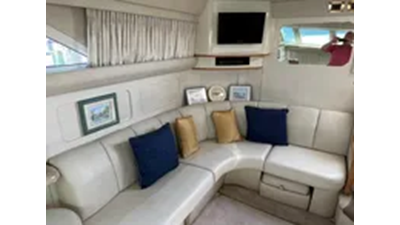  1997 Sea Ray 420 Aft Cabin 27 