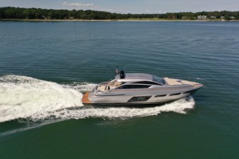 Silver Fox  4 Pershing 62