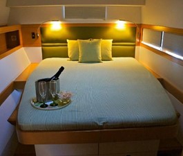 TOHORA 8 MASTER STATEROOM