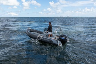 Trident 16 RIB 8 HighRes-9