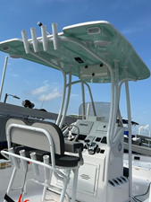 2021 Aquasport 230 Bay Boat 2 3