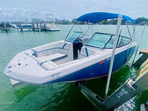 - 6 7_2016 22ft Regal 22 Fasdeck