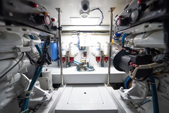 VENTURA 81 Engine Room Forward  