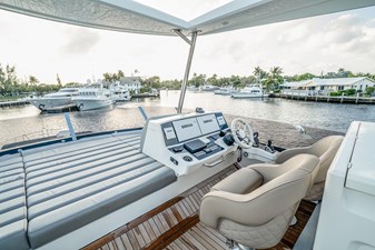 - 8 9_2019 66ft Sunseeker Manhattan