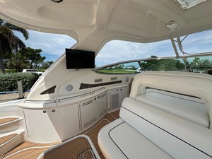 2003 Sea Ray 550 Sundancer 10 