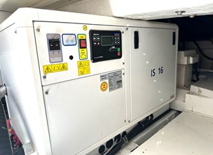 PRINCESS V58 44 Princess V58