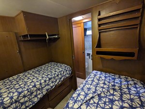 1963 Chris-Craft Constellation  25 