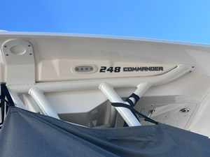 248 Commander 37 
