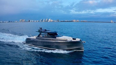 Iconic DA 50 25 PHOTO-2024-02-06-13-19-39